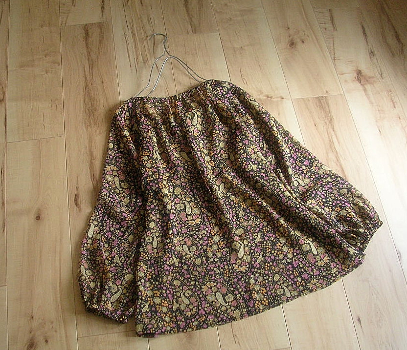 日本製☆レリアンLeilian☆フラワーペイズリー柄プルオーバーブラウスBw大きいサイズ11 | レリアン公式オンラインストア レリアン ペイズリー柄チュニック|レリアン レリアン公式 店舗人気ペイズリーブラウスプラス企画|レリアン