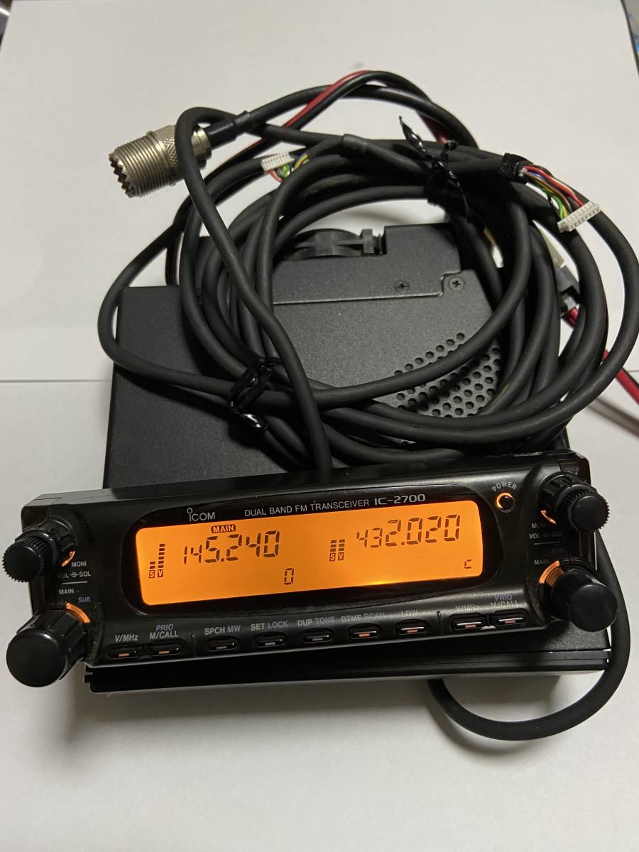 ICOM IC-2700　144/430デュアルバンド FMトランシーバー ICOM IC-2700 アイコム デュアルバンド 144⁄430 IC-9700 - FM MHz