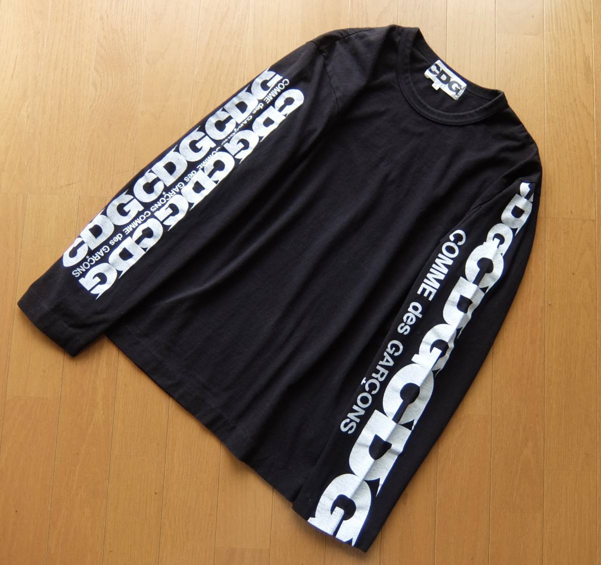 CDG GOOD DESIGN SHOP COMME des GARCONS コムデギャルソン ロゴ入り 