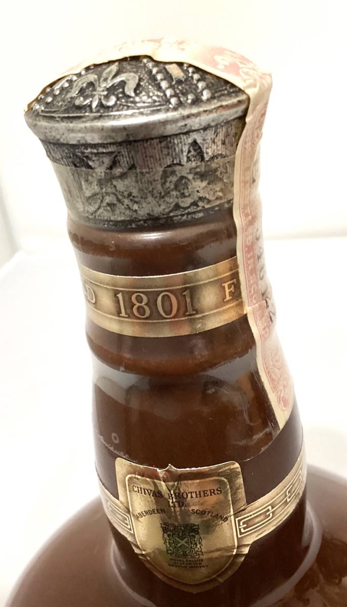 【未開栓】 SALUTE ロイヤルサルート 茶色　陶器ボトル 箱なし 未開栓】 SALUTE ロイヤルサルート 茶色 陶器ボトル 箱なし 未開栓