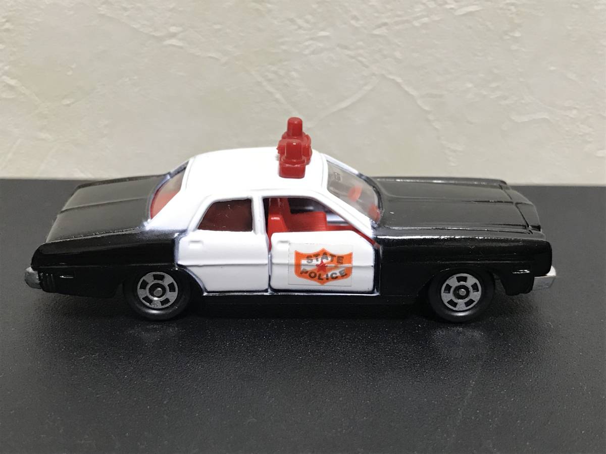トミカ ダッジ コロネット カスタム ポリスカー 輸出 F8-1-9 日本製 F8
