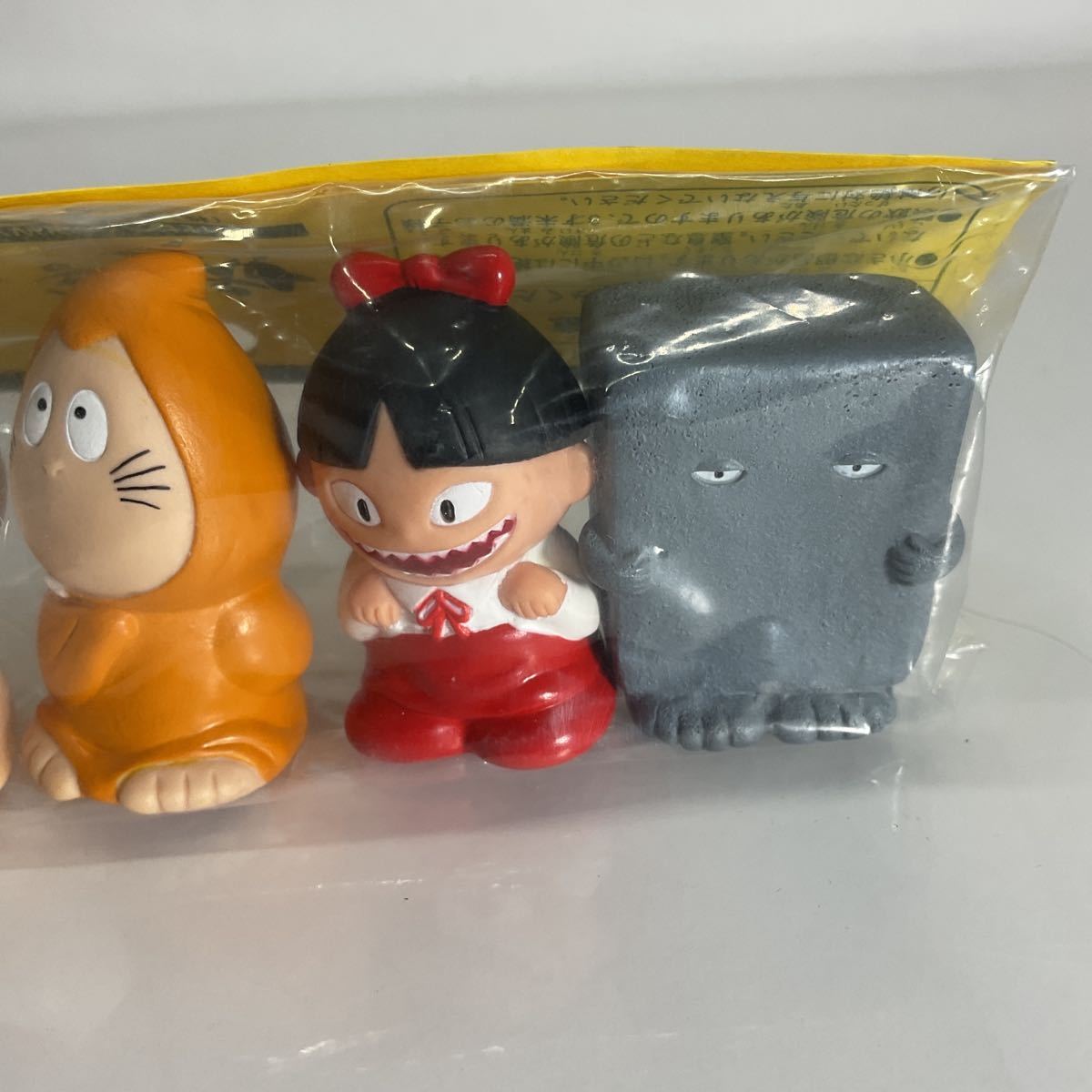 同梱可 水木しげるのゲゲゲの森 鬼太郎ファミリーの妖怪指人形 水木