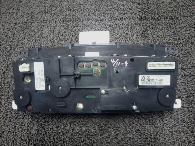 限定SALE，お得 エルグランド UA-E51 スピードメーター