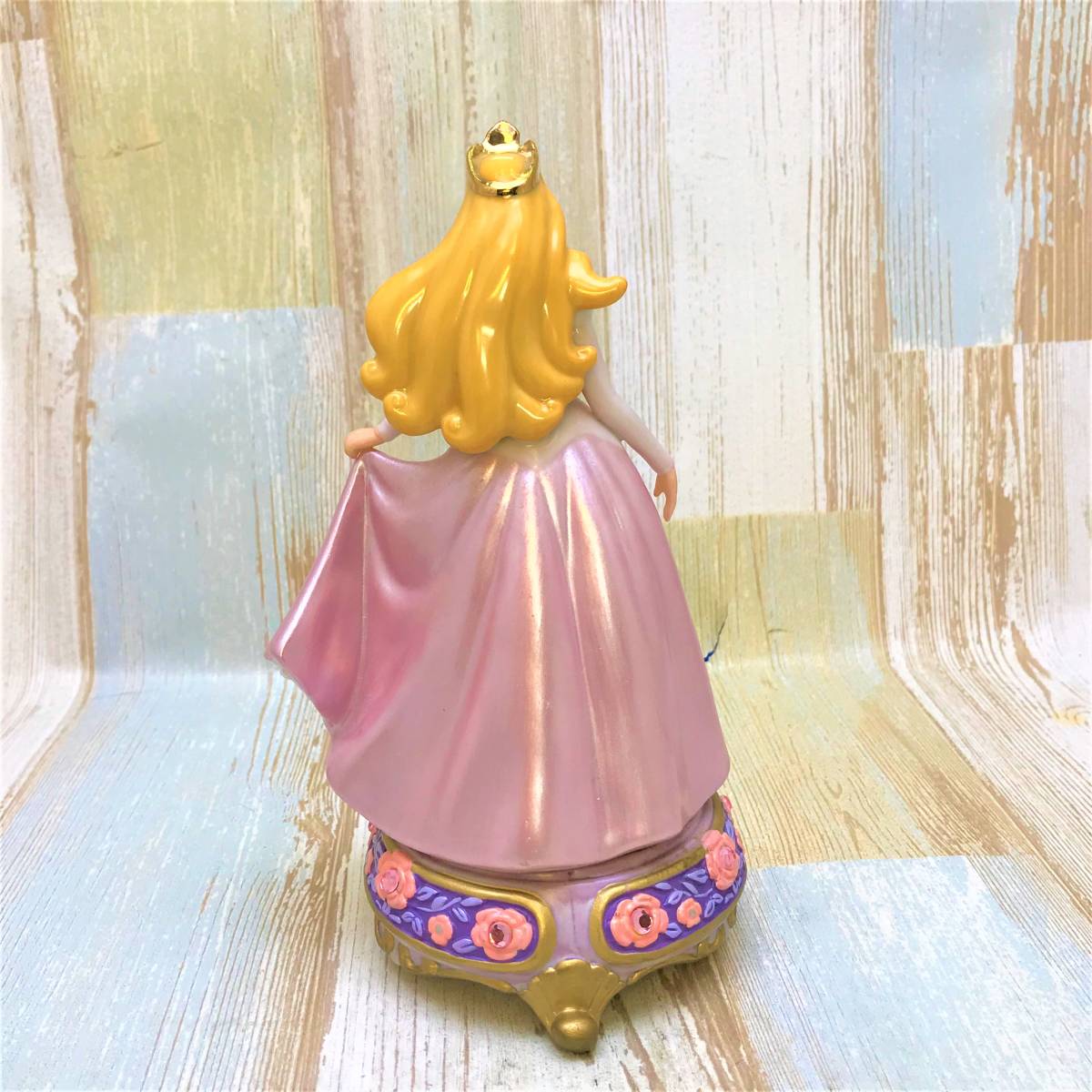 レア☆眠れる森の美女 Sleeping Beauty オーロラ姫 陶器製フィギュア