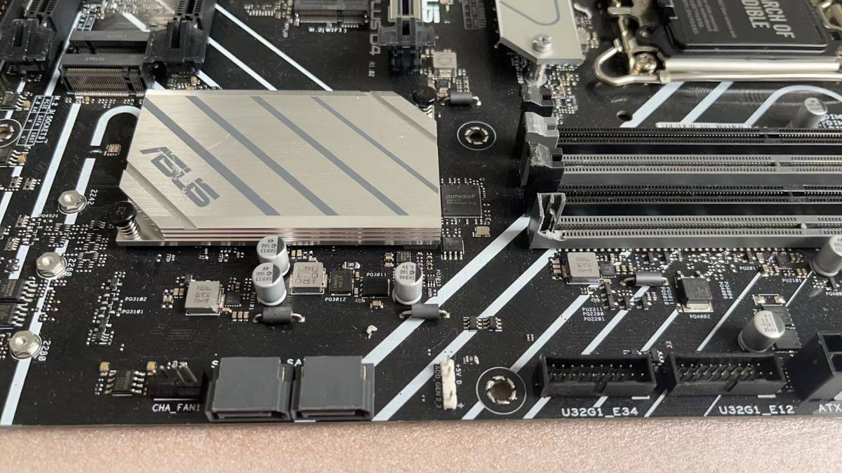 H670 D4 H670-PLUS インテル 中古 | ATXマザーボード、PRIME 1700