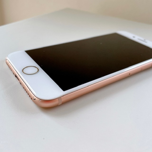1円スタート】iPhone 8 64GB ゴールド MQ7A2J/A ジャンク 64GB