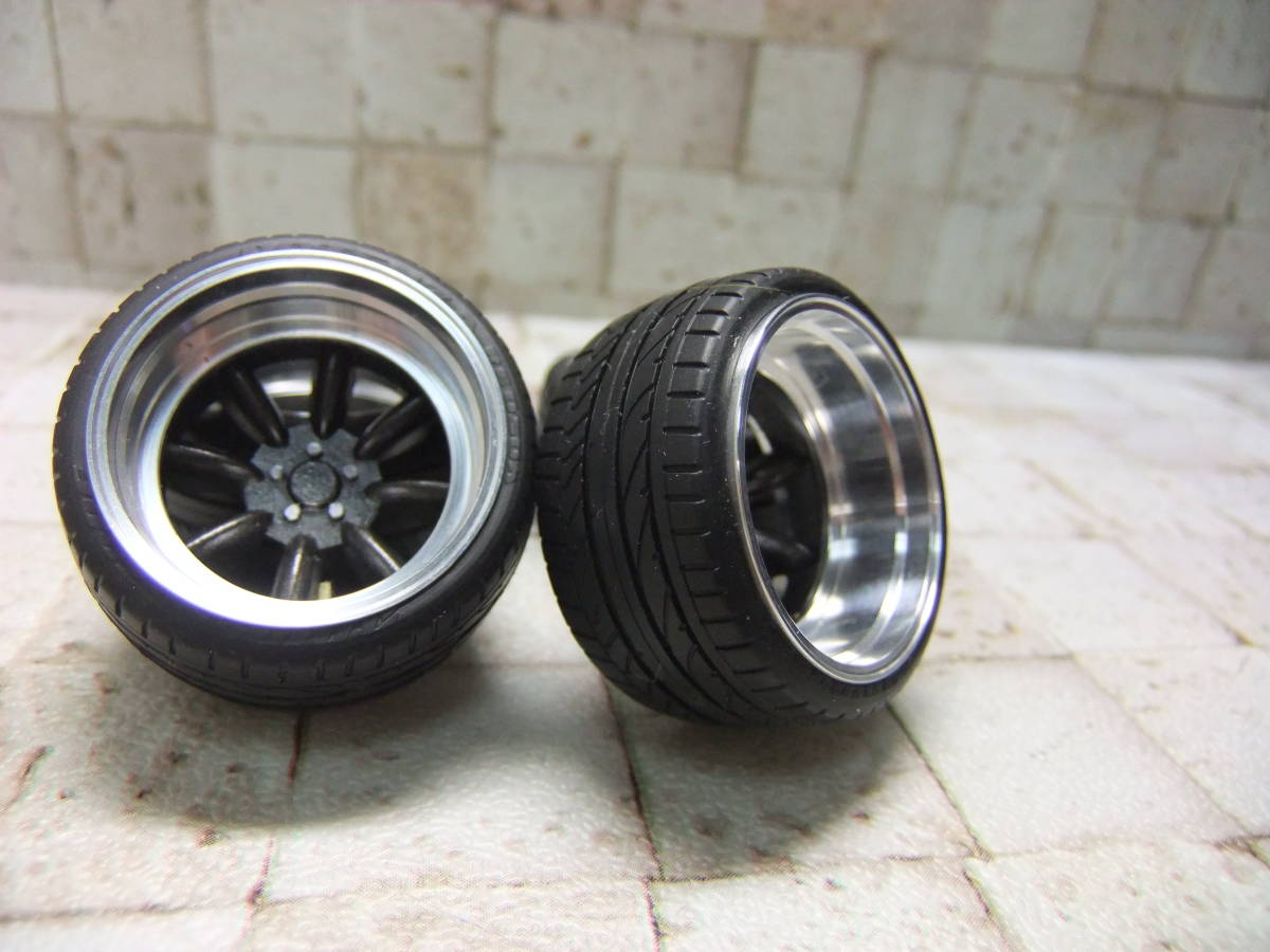 お買い得，送料無料 1:18 アルミ製削り出し 中深リム 5穴 ミニカー用 カスタムホイール 16インチ ８スポークタイプ 極薄タイヤ３１ミリ(乗用車)｜売買されたオークション情報、yahooの商品情報をアーカイブ公開 - 乗用車