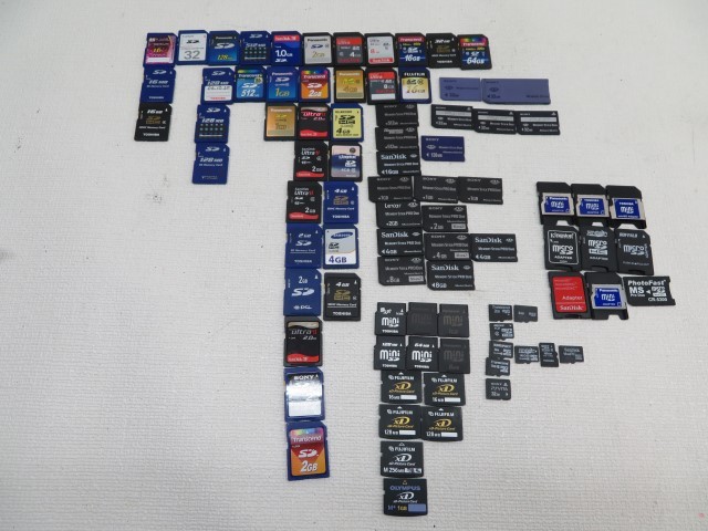 【100%新品，安い】 70枚以上セット SONY TOSHIBA Panasonic SDカード メモリースティック miniSD microSD ソニー 東芝 パナソニック 55040(2GB)｜売買されたオークション情報、yahooの商品情報をアーカイブ公開 - オークファン SDメモリーカード