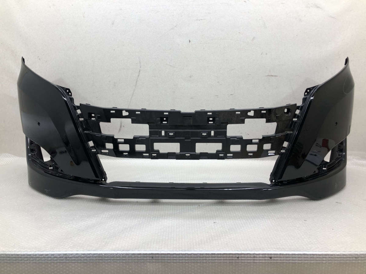 トヨタ ZWR80 エスクァイア 前期 フロント バンパー グリル パール トヨタ ZWR80 エスクァイア 前期 フロント バンパー グリル パール