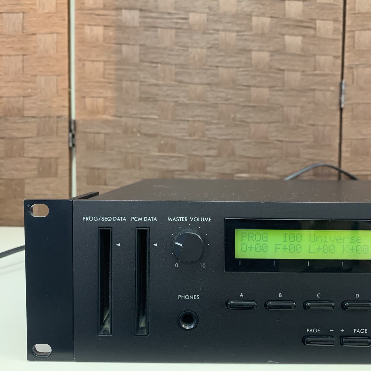 中古KORG コルグ X3 シンセサイザー キーボード 61鍵 中古KORG