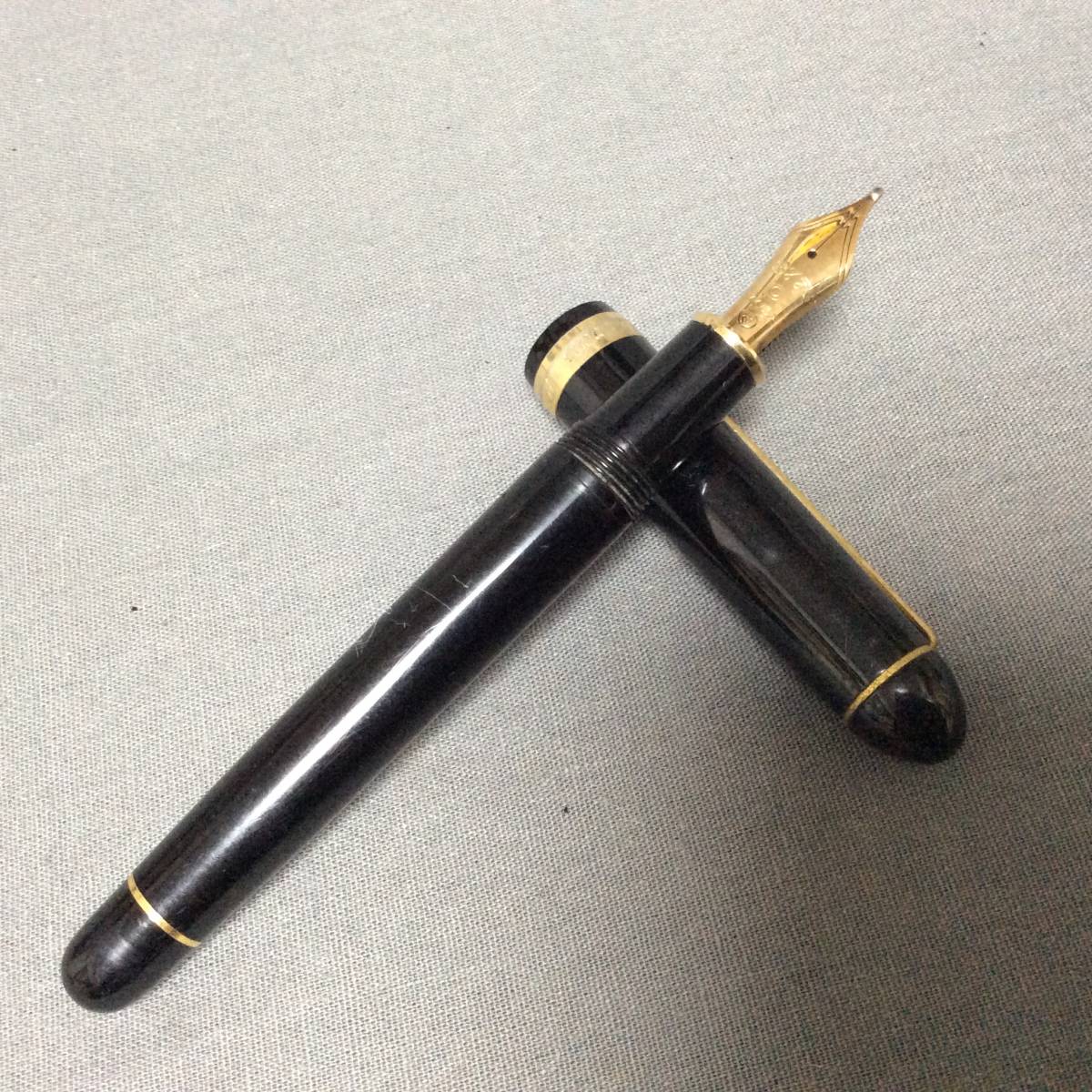 お買い得，得価 5/19 205884 PLATINUM プラチナ 万年筆 ペン先刻印