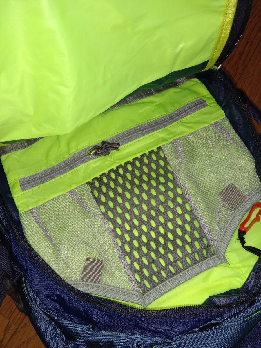 osprey questa クエスタ 万能 デイバック リュック バックパック