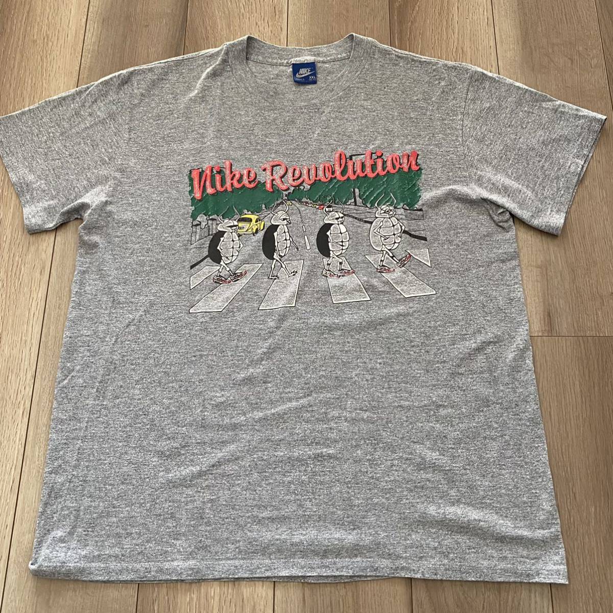 vintage nike T-shirt】80