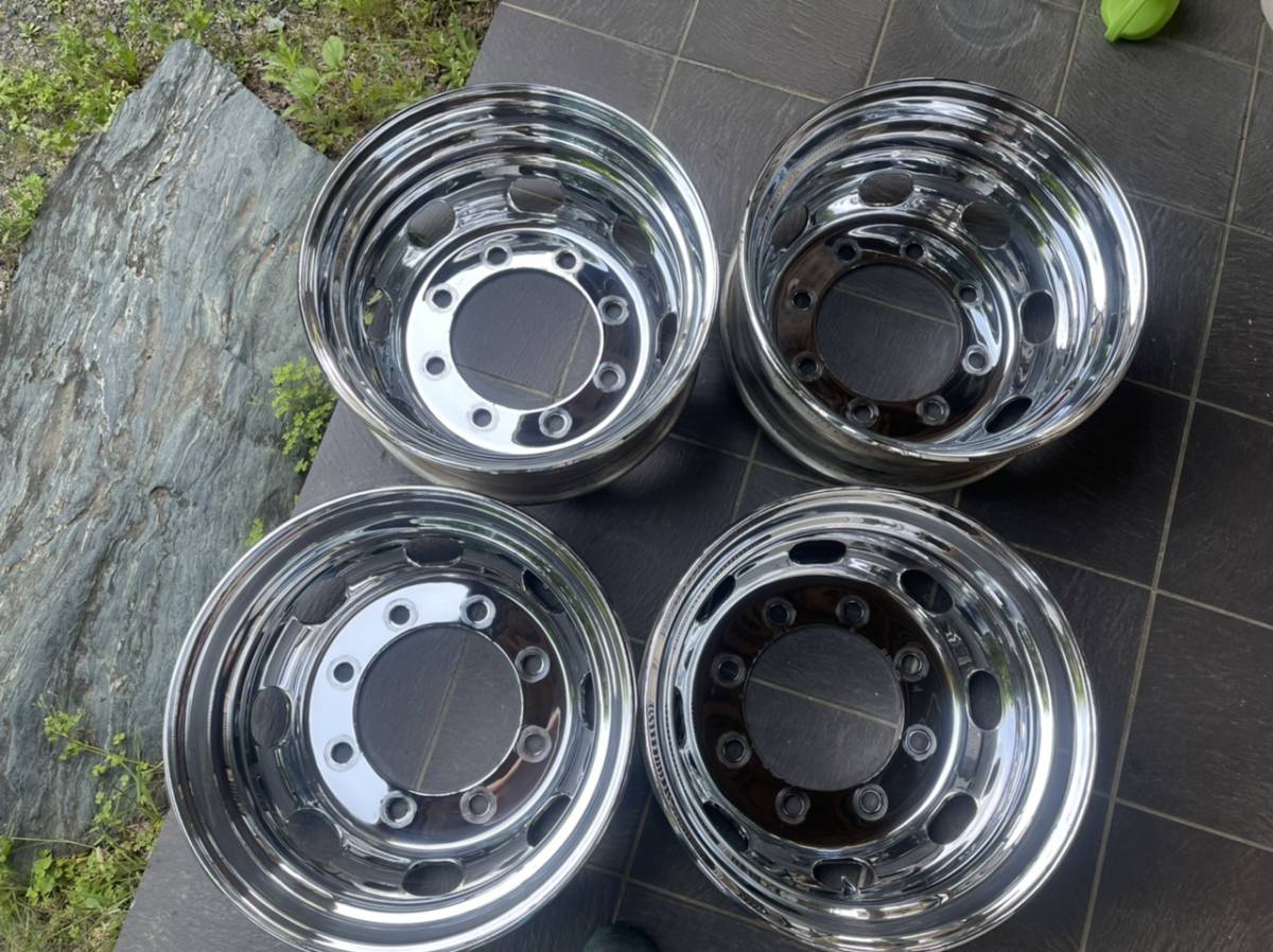 安い，100%新品 6.75&times;19.5 新ISO 8穴 メッキホイル リア用 4本(ホイール)｜売買されたオークション情報、yahooの商品情報をアーカイブ公開 - オークファン ホイール