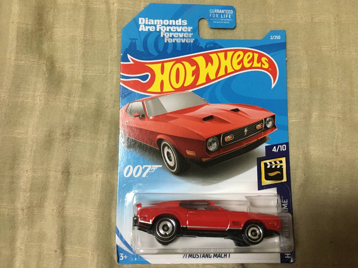 ホットウィール（HotWheels) 1/64スケールミニカー フォード 