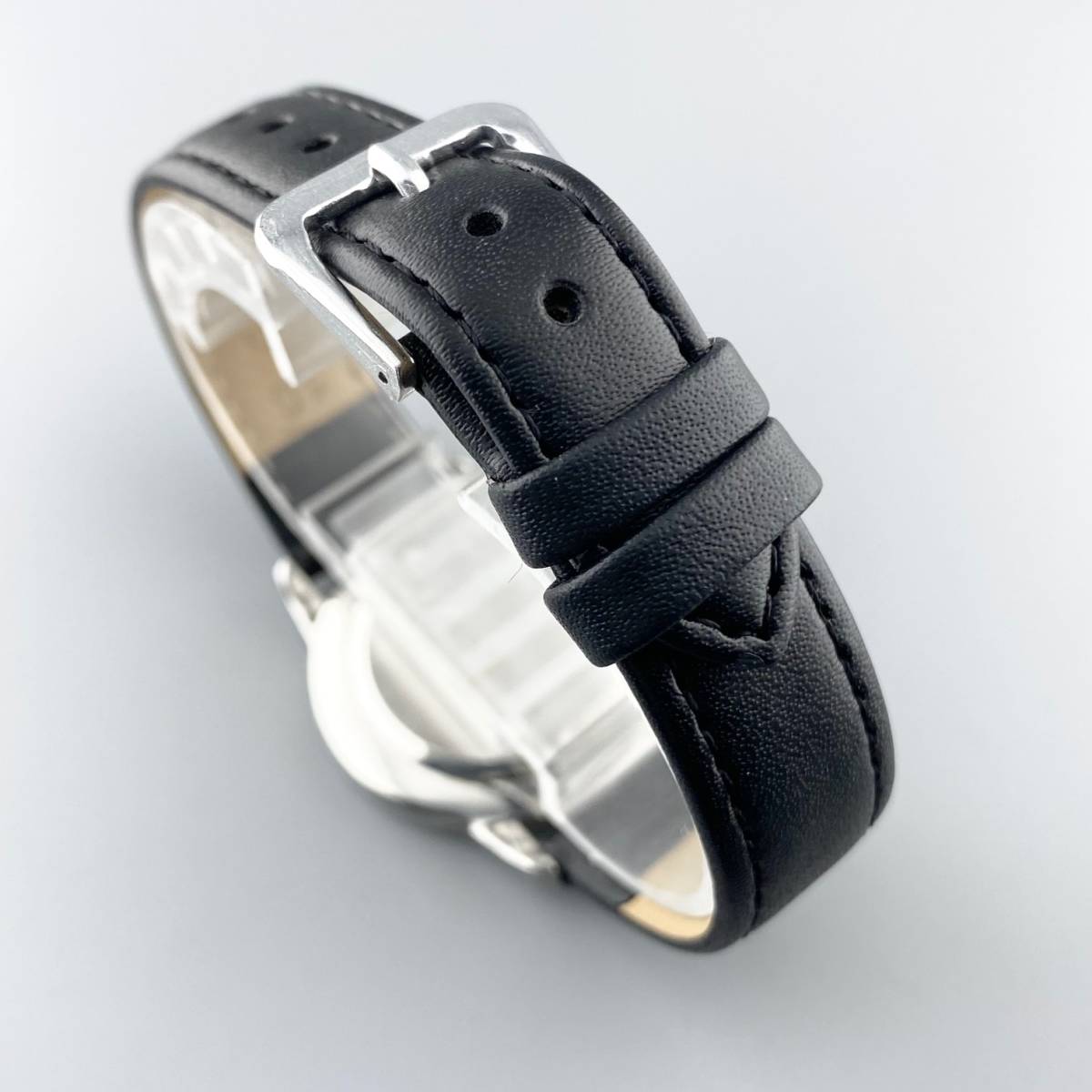 1円〜】UNIVERSAL GENEVE ユニバーサル ジュネーブ 腕時計 メンズ 手 