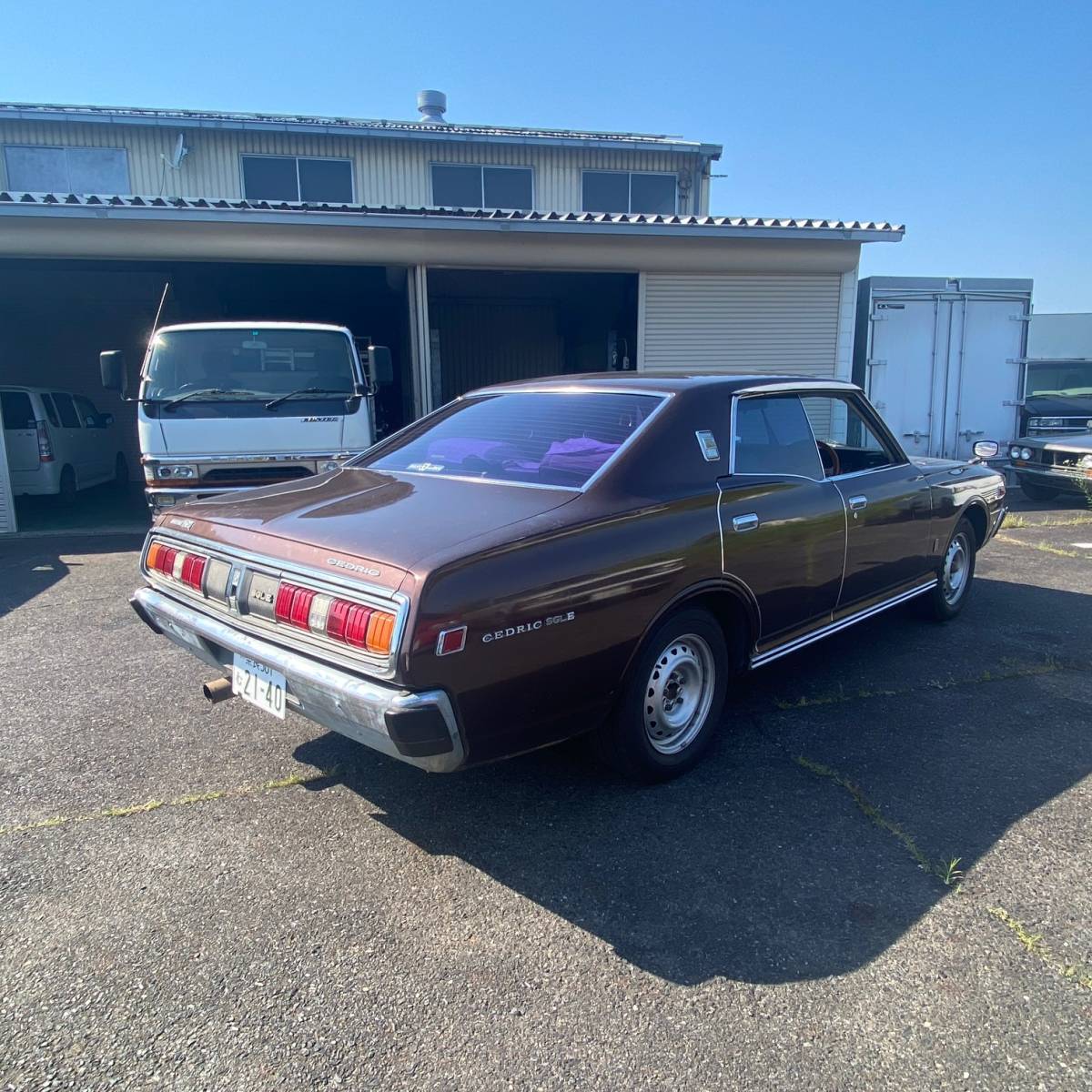 330 セドリック ハードトップ 車検満タン レストアベース 実働 332 程度極上 千原ジュニア セドリック 売買されたオークション情報 Yahooの商品情報をアーカイブ公開 オークファン Aucfan Com