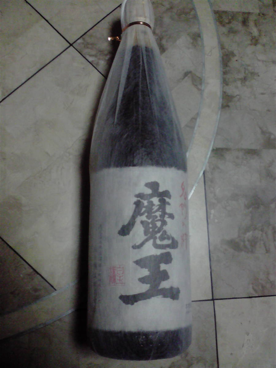 魔王 焼酎 | 1800ml 芋焼酎 25% 一升瓶の通販 価格.com - 魔王1800ml
