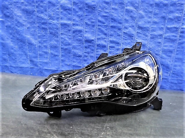 2313　86　ハチロク　ZN6　後期　左ライト　LED　100-60345　美品