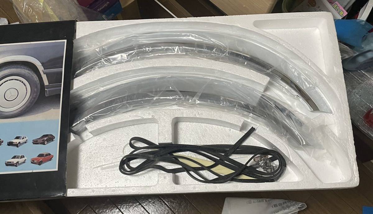 高品質，定番人気 当時物 プレリュードフェンダートリム 旧車 フェンダー メッキ アーチ モール 旧車(モール)｜売買されたオークション情報、yahooの商品情報をアーカイブ公開 - オークファン モール