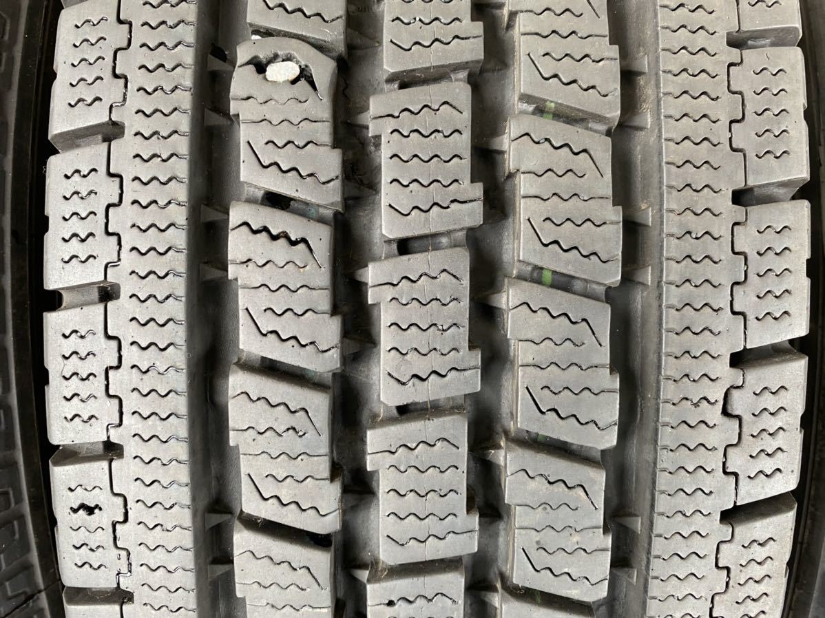 195/80r15 lt toyo delvex 934 studless 東洋 ☆542 □深溝スタッドレス TOYO DELVEX 934 195/80R15 107/105L LT 4本
