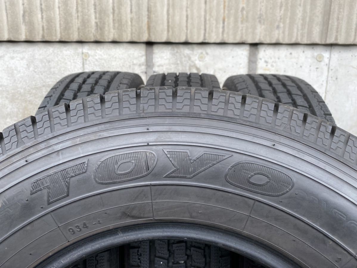 ☆542 □深溝スタッドレス TOYO DELVEX 934 195/80R15 107/105L LT 4本