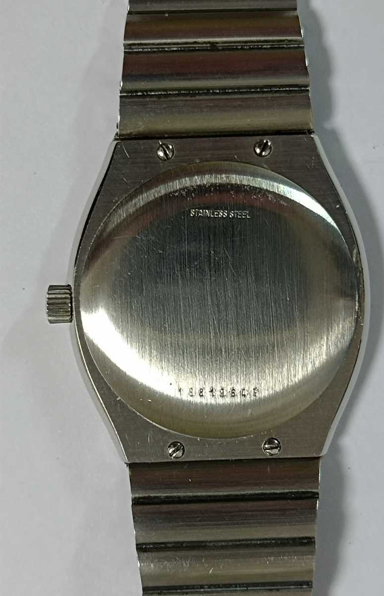 m1055012353.5