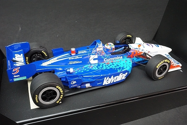 UT MODELS UTモデル 1/18 Reynard 981 WalkerI RACING ジル・ド 
