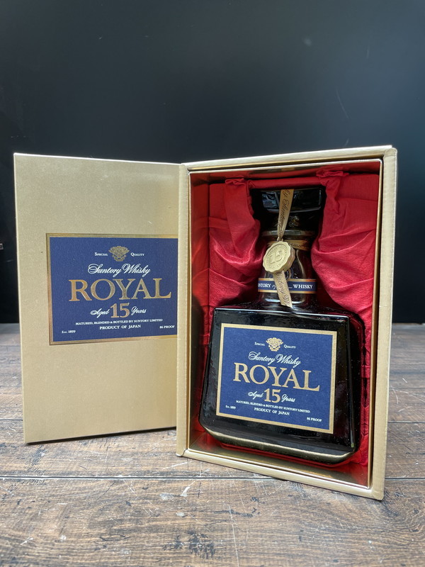 S-146 未開栓 サントリーウイスキー ローヤル プレミアム15年 700ml