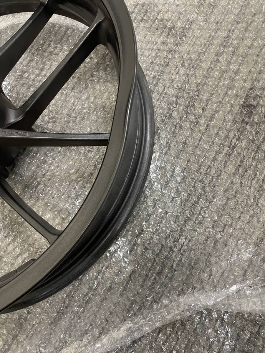 HONDA CB400 SF（2BL-NC42） フロントホイール 純正 中古(フロント