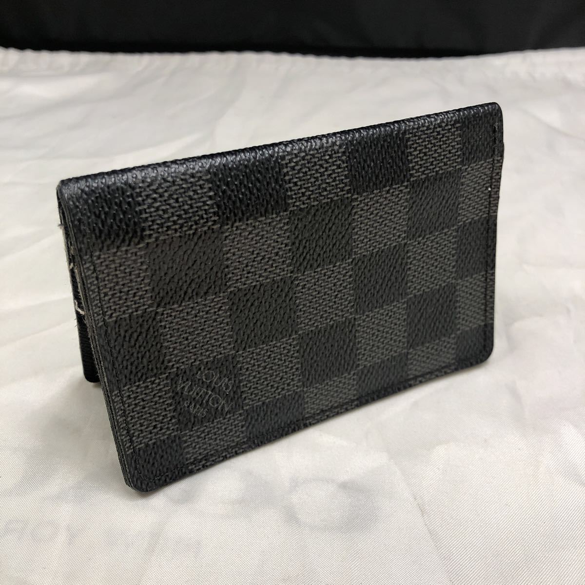 【人気，爆買い】 LOUIS VUITTON ルイヴィトン カード入れ カードケース メンズ ダミエグラフィット イニシャル入り CT1121(男性用)｜売買されたオークション情報、yahooの商品情報をアーカイブ公開 - オークファン 男性用