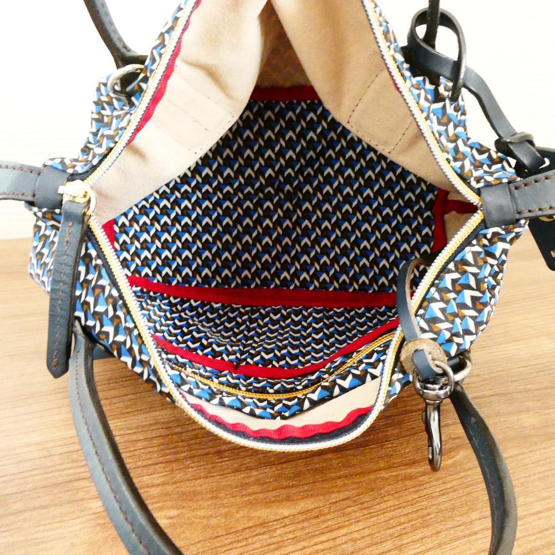 極美品 Roberta Pieri ロベルタピエリ TATAMI 総柄 ナイロン 2WAY 