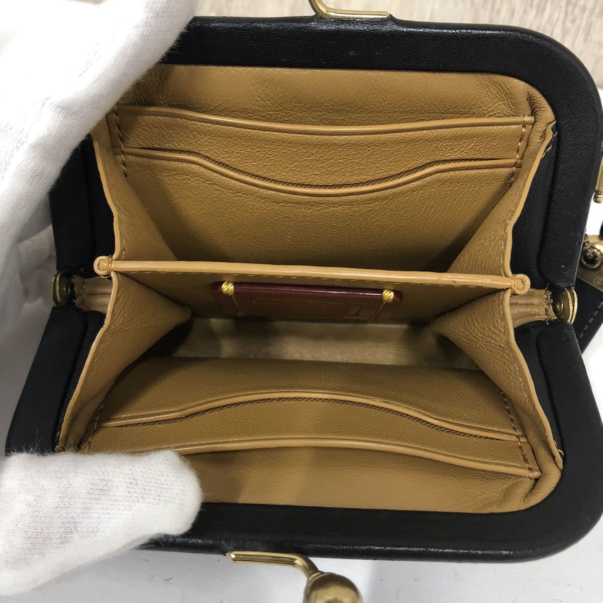 箱付き☆【COACH】コーチ☆がま口財布 キスロック コインケース レザー 
