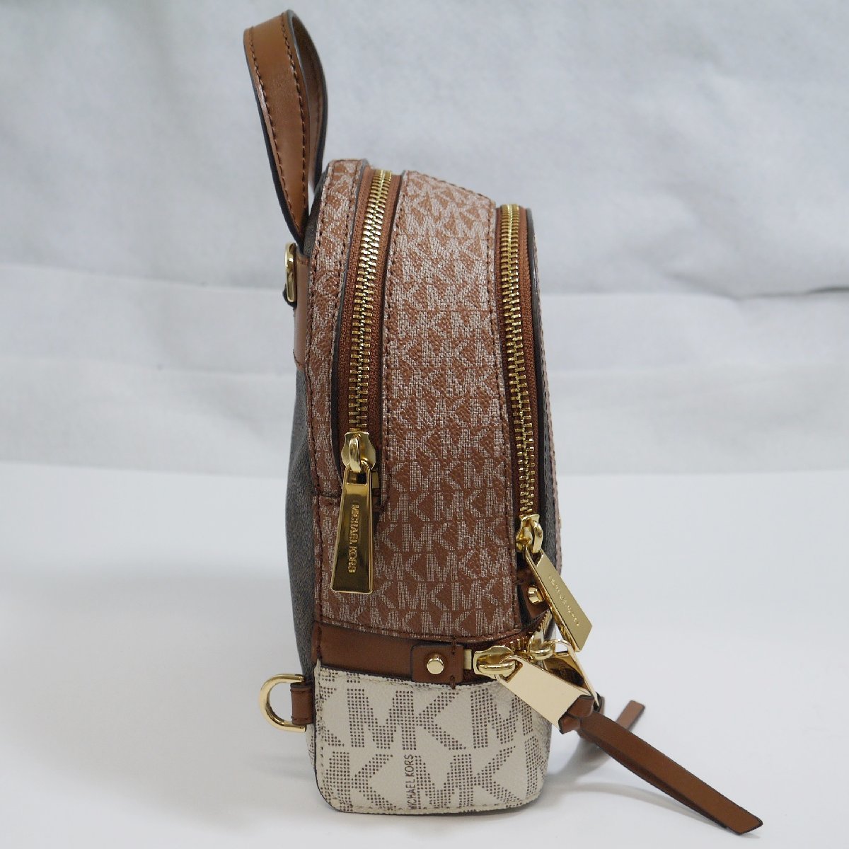 USED品・保管品 MICHAEL KORS マイケルコース MK柄 ミニリュックサック 