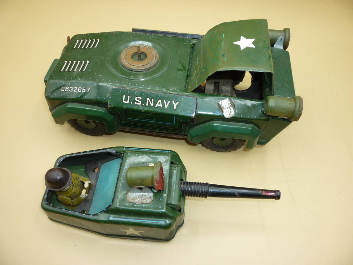 往□昭和レトロ☆昔のブリキ玩具/戦車・USA軍隊・US・NAVY・ミリタリー 
