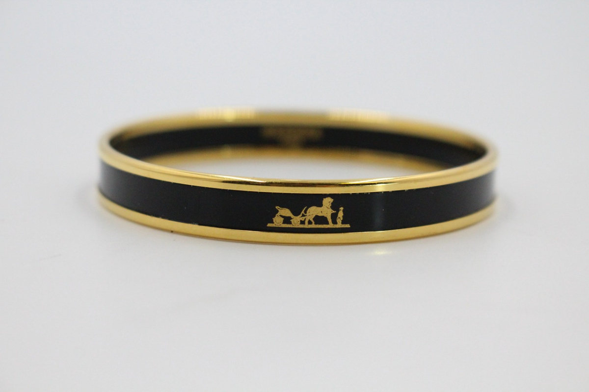 エルメス バングル カレーシュ 金属素材 Robin Ruth Com Br