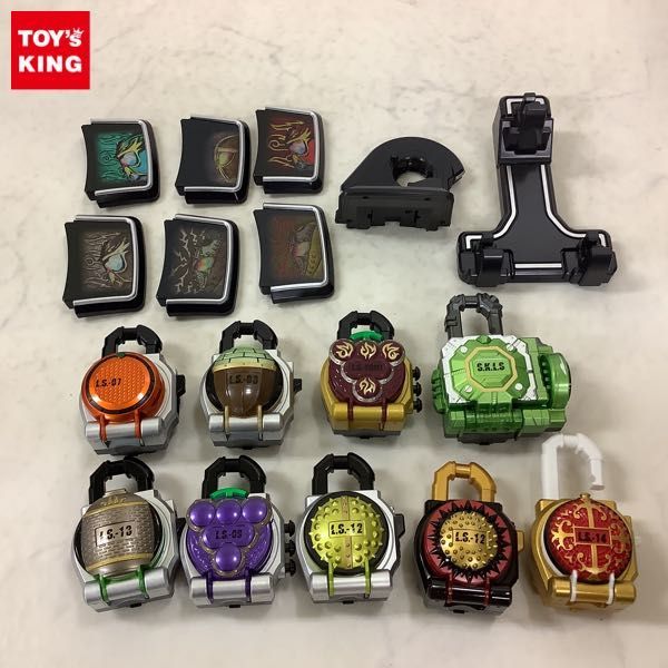  1円 箱無し COMPLETE SELECTION MODIFICATION/CSM 仮面ライダー鎧武 オレンジロックシード シン カチドキロックシード等(仮面ライダー)｜売買されたオークション情報、yahooの商品情報をアーカイブ公開 仮面ライダー