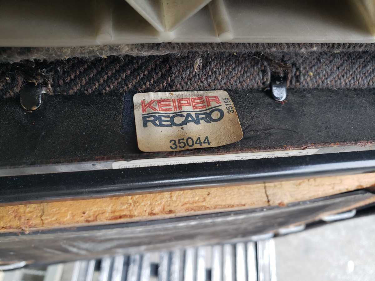 さ 売切 ランクル ランドクルーザー70 77 RECARO レカロシート 前期