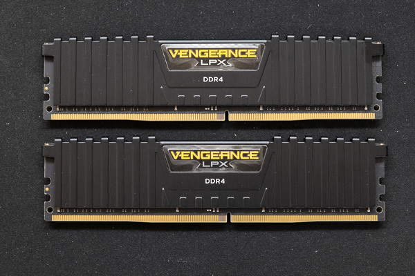 メモリ デスクトップ用 CORSAIR VENGEANCE LPX DDR4-2666 PC4-21300