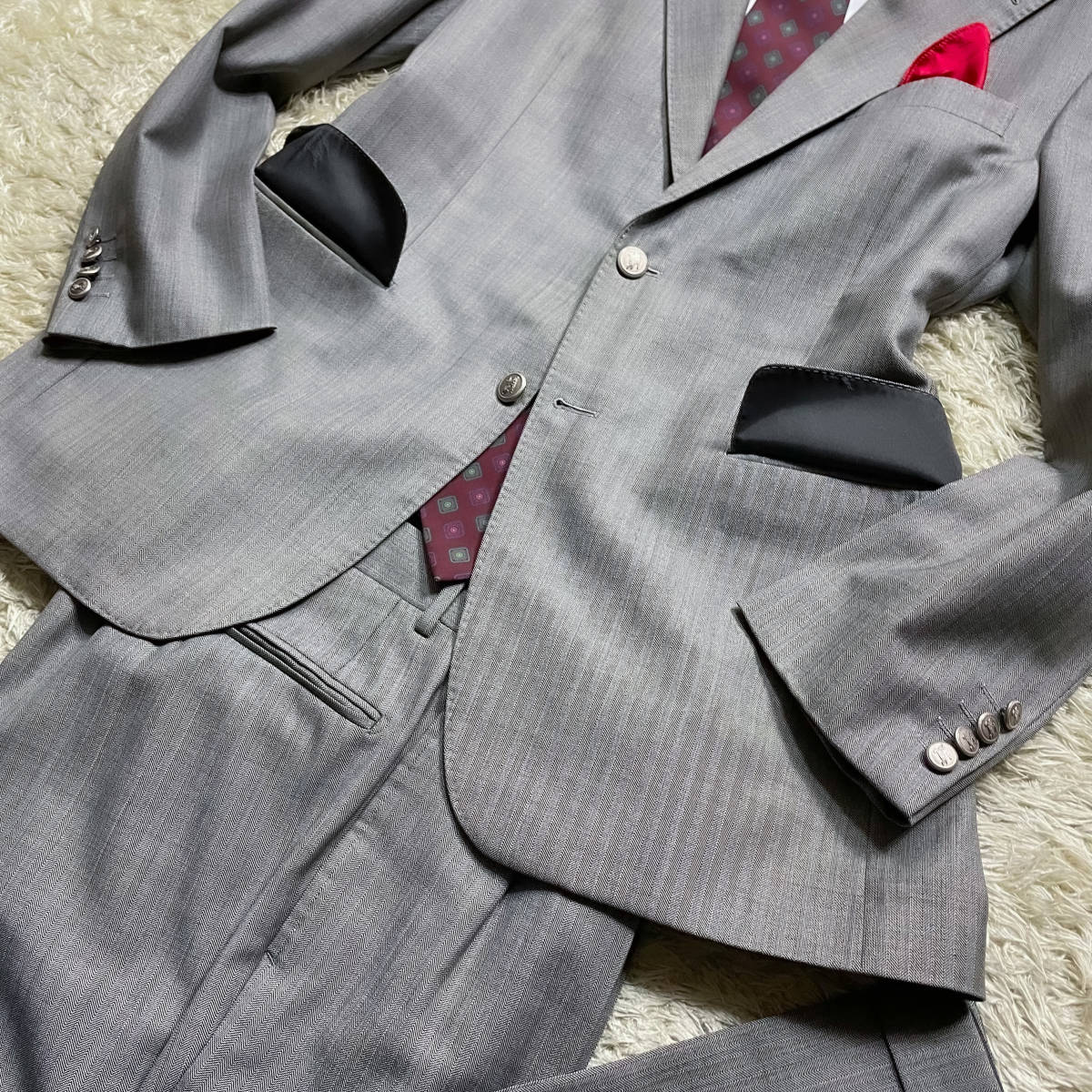 BURBERRY バーバリーロンドン LONDON ラクマ フリマアプリ ブレザー 極上の輝き!バーバリーロンドン セットアップスーツ 背抜きホース銀ボタンL相当A6ヘリンボーン柄グレーシャドーホース柄 Burberry London