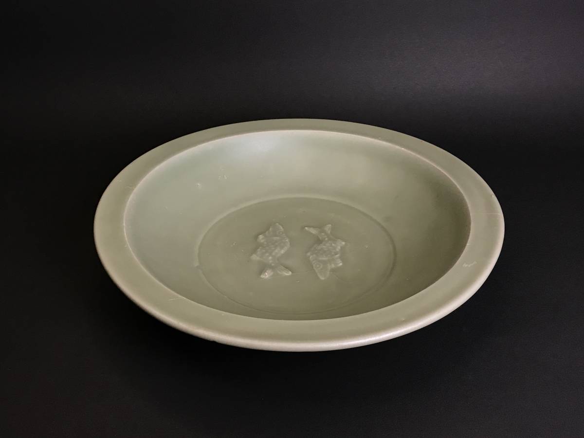 青磁双魚文皿 龍泉窯 元時代 唐物 古美術