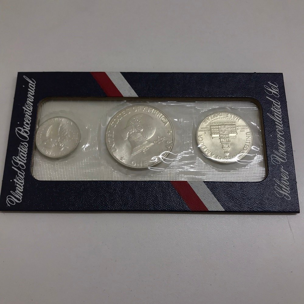 中古極美品 未開封品 アメリカ 1ドル銀貨 1776 1976 リバティコイン 3 