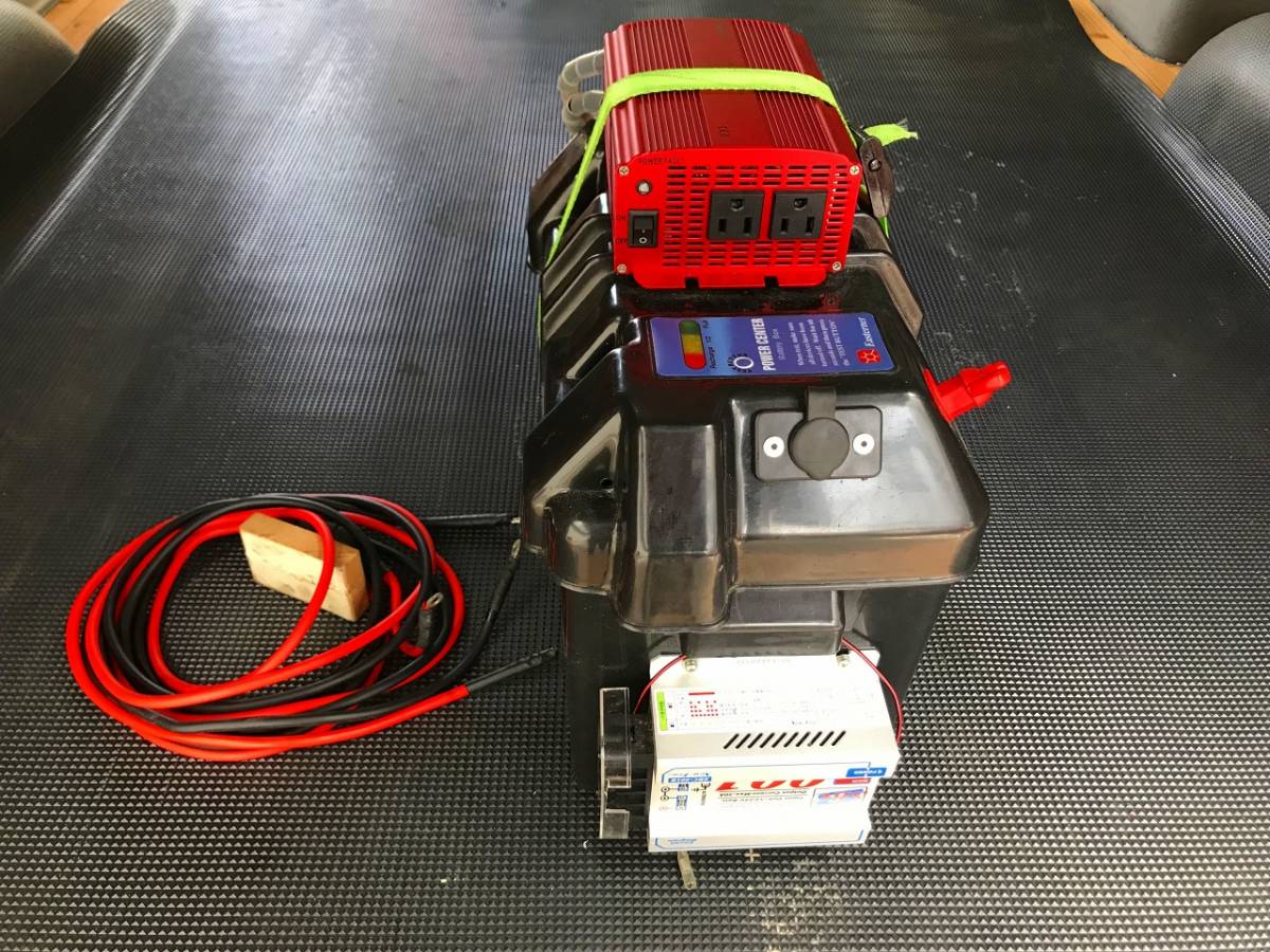 【新品，定番】 車中泊に便利なサブバッテリー SBC-001B MAX30A＆バッテリーボックス＆インバーターセット 正常 み(電装品)｜売買されたオークション情報、yahooの商品情報をアーカイブ公開 - オークファン その他