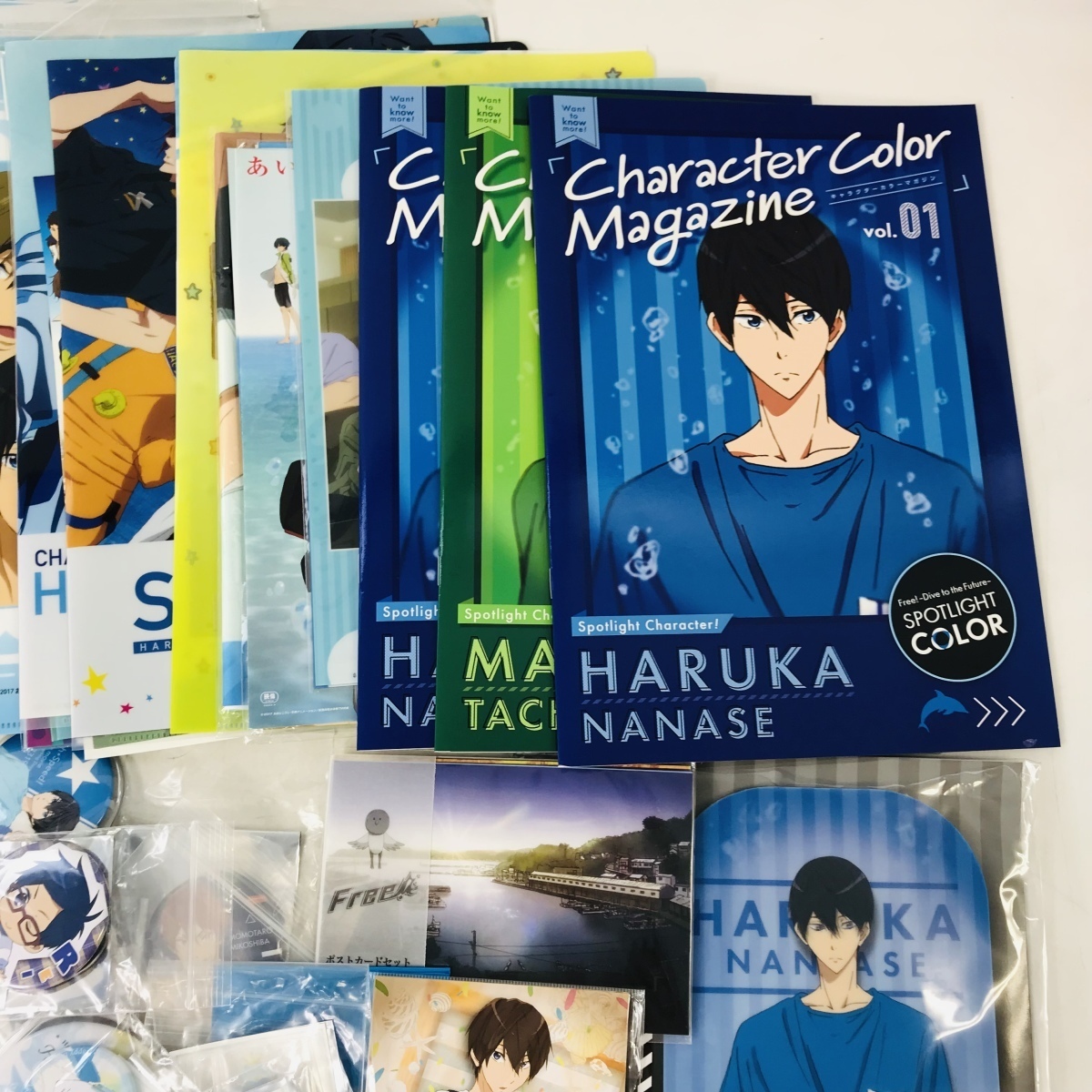 ジャンク Free! 缶バッジ クリアファイル ポストカードセット 七瀬遙