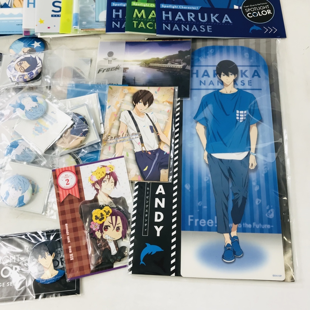 ジャンク Free! 缶バッジ クリアファイル ポストカードセット 七瀬遙
