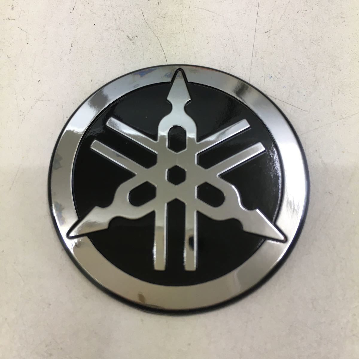 【高品質，品質保証】 2-8057 ヤマハ 純正 トップカバーエンブレム 1FK-21781-00 V-MAX(フロント)｜売買されたオークション情報、yahooの商品情報をアーカイブ公開 - オークファン ヤマハ用