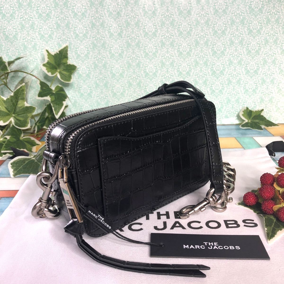 新品 MARC JACOBS スナップショット ショルダーバッグ クロコ ブラック