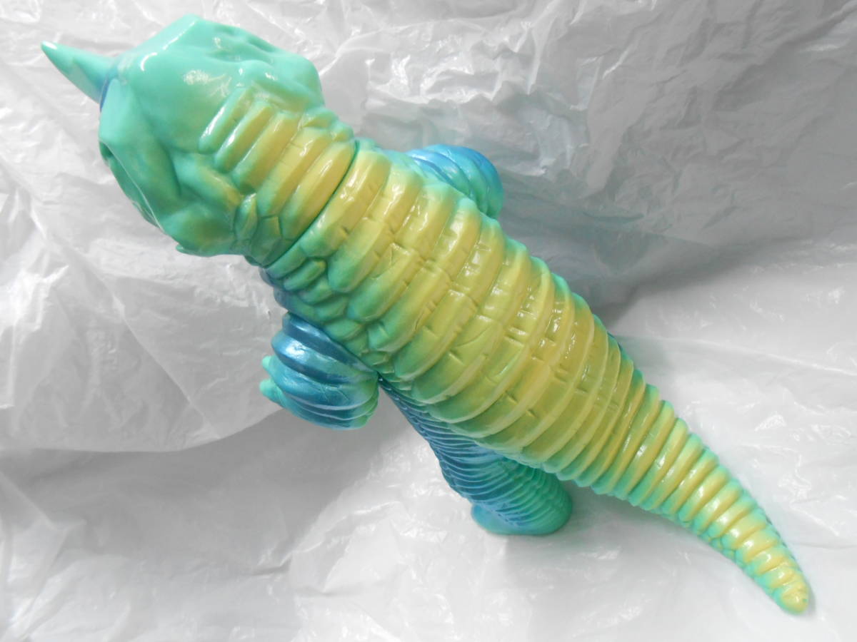 アボラス やまなや | 青色発泡怪獣 – 怪獣玩具に魅せられて 怪獣郷 ウルトラ怪獣.com of 怪獣 プラタグ m 怪獣ソフビ バニラ ウルトラマン 蓄光