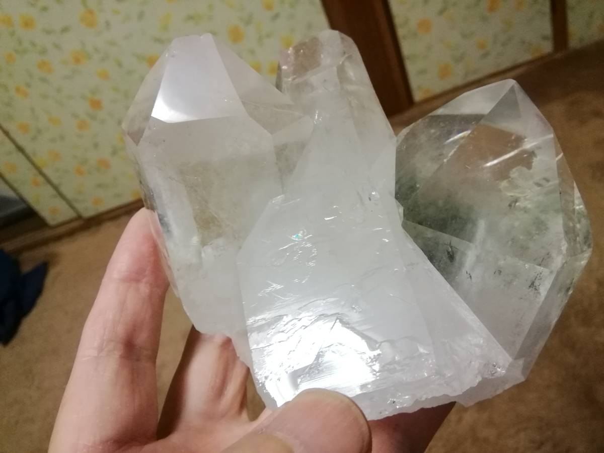 レインボー水晶クラスターの通販 トマスゴンサガ産水晶クラスター A 
