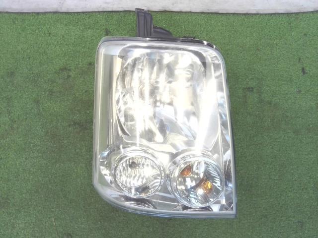 エブリィ ABA-DA64W 右ヘッドランプASSY LE04H6128 35120-68H60